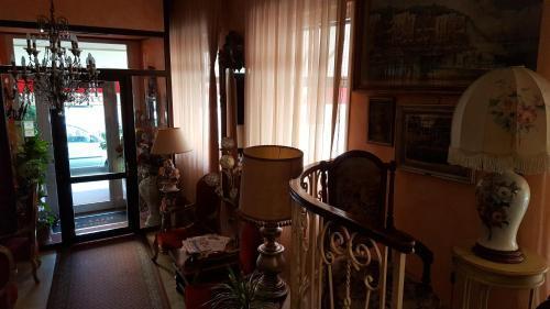 Hotel Royal Alessandria Ngoại thất bức ảnh