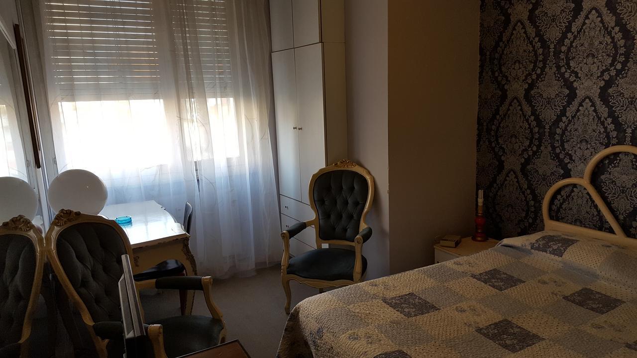 Hotel Royal Alessandria Ngoại thất bức ảnh
