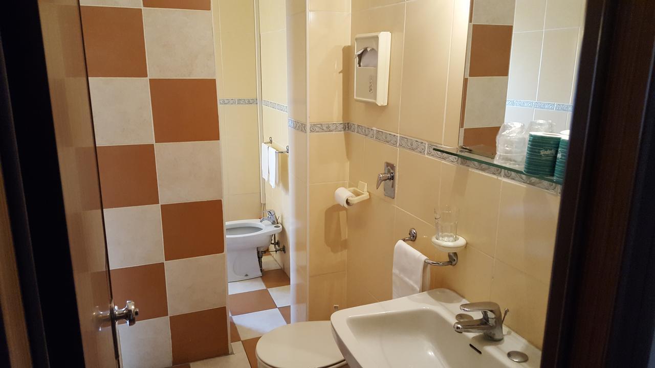Hotel Royal Alessandria Ngoại thất bức ảnh