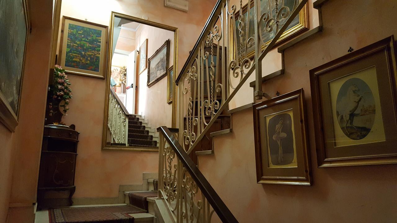 Hotel Royal Alessandria Ngoại thất bức ảnh